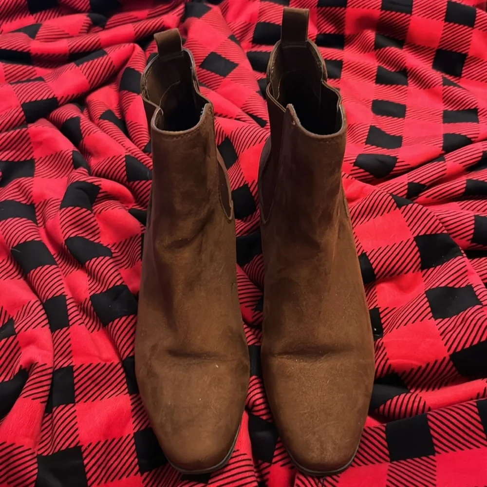 Lightly worn womens brown low heeled booties - Picture 2 of 4